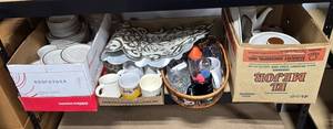 lot 564 image: Everything on Shelf (shelf not included)