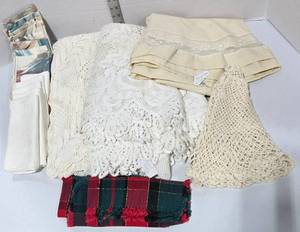 lot 627 image: Mixed Table Linen Collection with Vintage Crochet and Lace Tablecloths (Various sizes and styles) Napkins & A Crochet Doiley