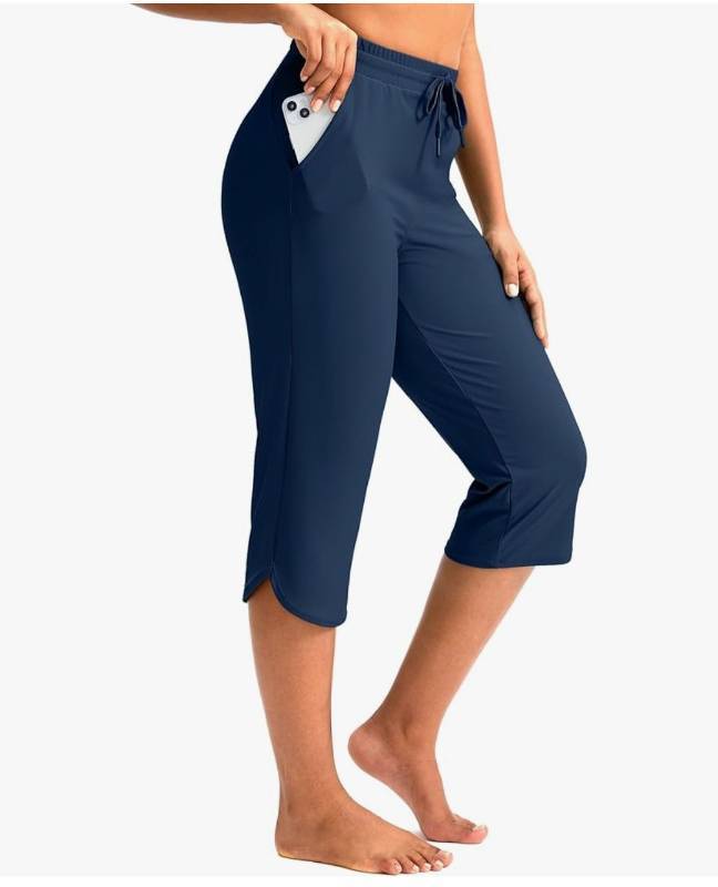 lot 16780 image: Womens Swim Capris 18 Quick Dry UPF50 Swimsuit Pants Long Board Shorts for Women with Pockets - Retail $26