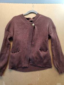lot 27673 image: Womens Brown Ribbed Knit Cardigan Sweater with Gold Button M - Retail $15