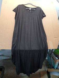 lot 27692 image: Black V-Neck Short Sleeve Maxi Dress XL - Retail $20