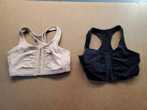 lot 27737 image: Front Closure Sports Bras Set of 2 S - Retail $15