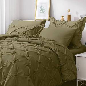 lot 7412 image: JOLLYVOGUE Olive Green King Size Comforter Set, 3 Pieces