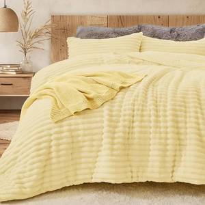 lot 7582 image: Sasttie Queen Comforter Set - 3, Faux Fur Down Alternative, Yellow