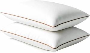 lot 7613 image: Hypoallergenic Pillows - Soft & Support Down Alternative Queen Set