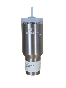 lot 37935 image: Stanley Quencher H2.0 Tumbler (missing handle)
