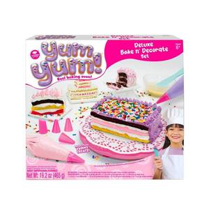 lot 40822 image: YumYum Deluxe Bake and Decorate Set