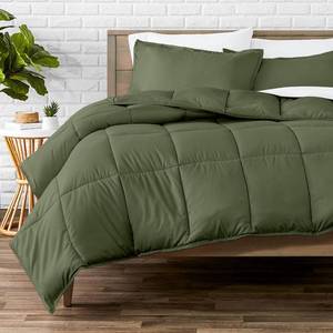 lot 5168 image: Bare Home Comforter Set - KingCalifornia King Size - Ultra-Soft - Goose Down Alternative - Premium 1800 Series - All Season Warmth (King, Cypress Green)