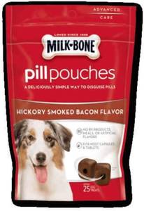 lot 7179 image: Milk-Bone Pill Pouches Hickory Smoked Bacon 25 Dog Treats Net wt 6 oz BB 112024