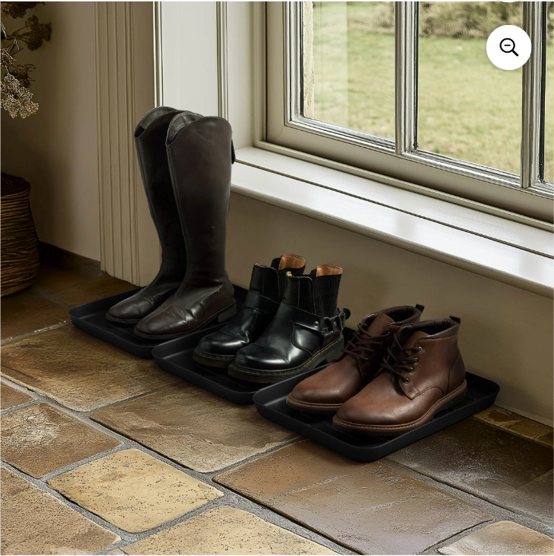 lot 4651115 image: Navaris Set of 3 Shoe Drip Trays - Multi-Purpose Boot Tray for Rain Boots, Winter Boots, Sneakers. Suitable for Indoor and Outdoor Use in All Seasons. Color Black. - Retail $21