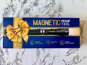 lot 154 image: Magnetic Pickup Tool with LED Telescoping Neck