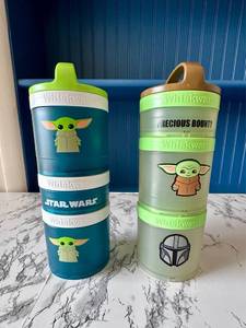 lot 166 image: Baby YodaStar WarsThe Mandalorian FoodSnack Container Set 2-Pack