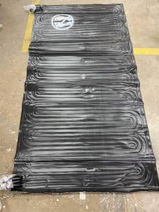 lot 301532 image: Solar pool heater mat