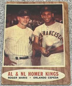 lot 104 image: 1962 Topps Baseball Card #401 - AL & NL Homer Kings Roger Maris Orlando Cepeda