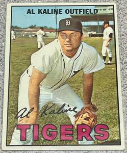 lot 136 image: 1967 Topps Baseball Card #30 - Al Kaline Detroit Tigers