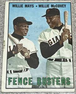 lot 138 image: 1967 Topps Baseball Card #423 - Fence Busters Willie Mays & Willie McCovey San Francisco Giants