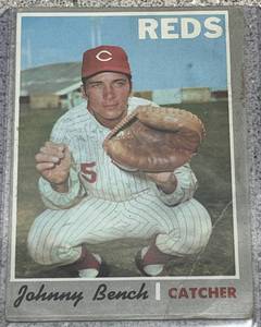 lot 159 image: 1970 Topps Baseball Card #660 - Johnny Bench Cincinnati Reds