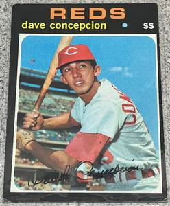 lot 162 image: 1971 Topps Baseball Card #14 - Dave Concepcion Rookie Cincinnati Reds