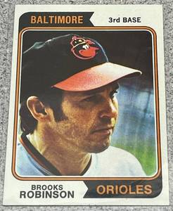 lot 192 image: 1974 Topps Baseball Card #160 - Brooks Robinson Baltimore Orioles