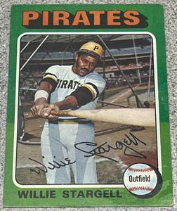 lot 200 image: 1975 Topps Baseball Card #100 - Willie Stargell Pittsburgh Pirates
