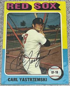 lot 204 image: 1975 Topps Baseball Card #280 - Carl Yastrzemski Boston Red Sox
