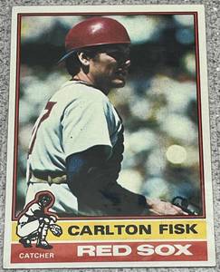 lot 215 image: 1976 Topps Baseball Card #365 - Carlton Fisk Boston Red Sox
