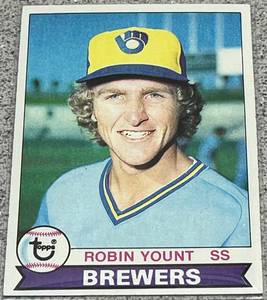 lot 263 image: 1979 Topps Baseball Card #95 - Robin Yount Milwaukee Brewers