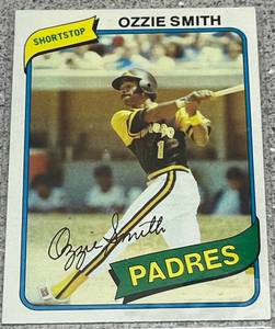lot 286 image: 1980 Topps Baseball Card #393 - Ozzie Smith San Diego Padres