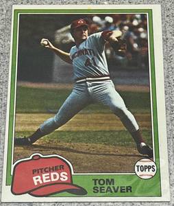 lot 302 image: 1981 Topps Baseball Card #220 - Tom Seaver Cincinnati Reds