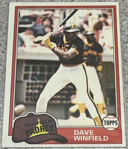 lot 309 image: 1981 Topps Baseball Card #370 - Dave Winfield San Diego Padres