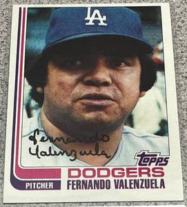 lot 359 image: 1982 Topps Baseball Card #510 - Fernando Valenzuela Los Angeles Dodgers