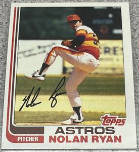 lot 363 image: 1982 Topps Baseball Card #90 - Nolan Ryan Houston Astros