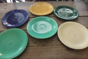 lot 1381 image: 6-Fiesta Dinner Plates
