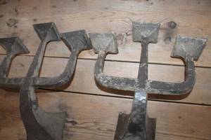 lot 1483 image: Vintage Metal Candle Holders