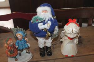 lot 1505 image: Christmas Figurines and More