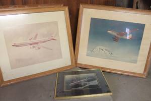 lot 1518 image: Large Vintage Boeing Airplane  Pictures & More