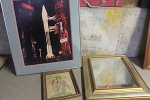 lot 1520 image: Vintage Pictures and Mirror