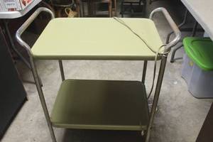 lot 1526 image: Vintage Metal Utility Cart