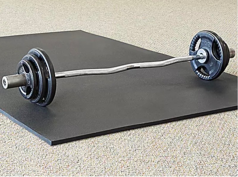 lot 58 image: Heavy Duty Rubber Mat - Diamond Plate Design Black - 4 x 6 x � - Professional Quality