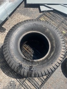 lot 160 image: GRASS MASTER Tire 22x11.00-10 NHS