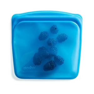 lot 18443 image: Stasher Silicone Reusable Storage Bag, Sandwich Bag, Reusable Freezer Bags, Microwave, Dishwasher, Oven Safe, Sous Vide, Lunch Container, Eco Friendly, Leak-free, Food Storage Bags, 28 oz, Blueberry - Retail $14