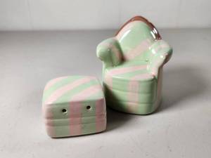 lot 165 image: Sumner Ceramic Striped Armchair and Ottoman Salt and Pepper Shaker Set