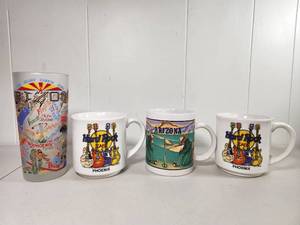 lot 189 image: Arizona Souvenir Drinkware Set - Hard Rock Cafe Phoenix Mugs & Arizona Frosted Glass