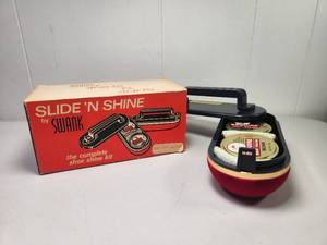 lot 207 image: Swank Slide N Shine Complete Shoe Shine Kit with Box