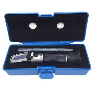 lot 37891 image: Brix Refractometer with ATC, Dual Scale - Specific Gravity & Brix, Hydrometer in Wine Making and Beer Brewing, Homebrew Kit - Retail $19