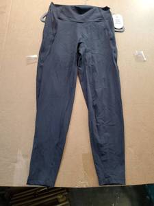 lot 38021 image: Black Soul Your Style High-Waist Leggings, L  - Retail $20