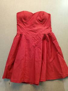 lot 38026 image: Red Strapless Sweetheart Mini Dress, L - Retail $25
