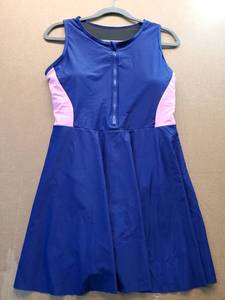 lot 38056 image: Womens Blue and Pink Color Block Swim Dress, L - Retail $25