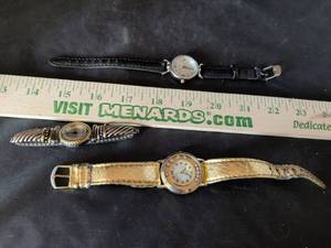 lot 64 image: Lot of 3 Womens Quartz Wristwatches