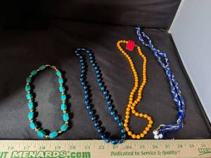lot 118 image: Lot of 4 Colorful Beaded and Braided Necklaces